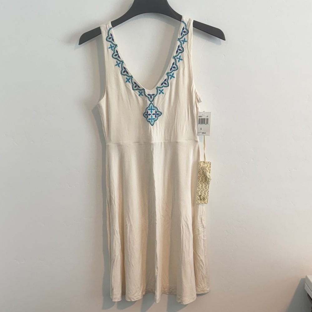 Brand New White Sleeveless V-Neck Dress with Blue Embroidered Detail